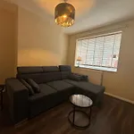 Stylish 1Bd Flat Near Iconic London Landmarks